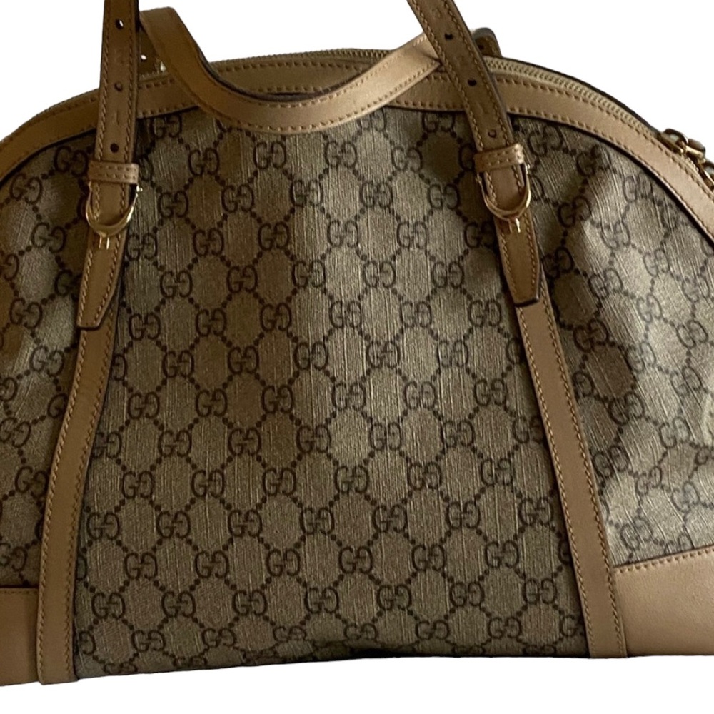 Authentic Gucci tote/shoulder bag in good condition! Large enough to hold iPad. - Picture 3 of 15